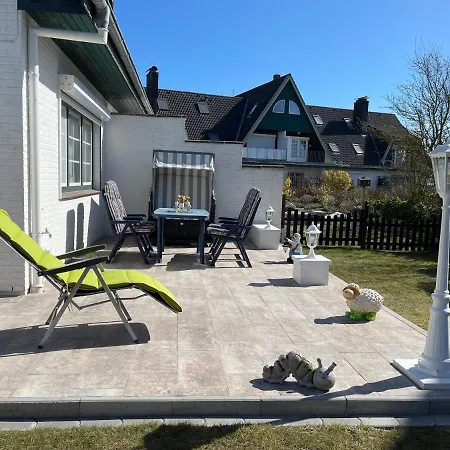 Bezaubernde Ferien-doppelhaushaelfte Fuer Familien Bis 4 Personen