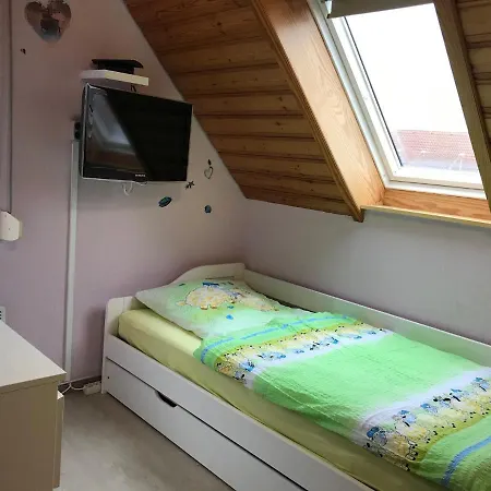 Bezaubernde Ferien-doppelhaushaelfte Fuer Familien Bis 4 Personen * Friedrichskoog