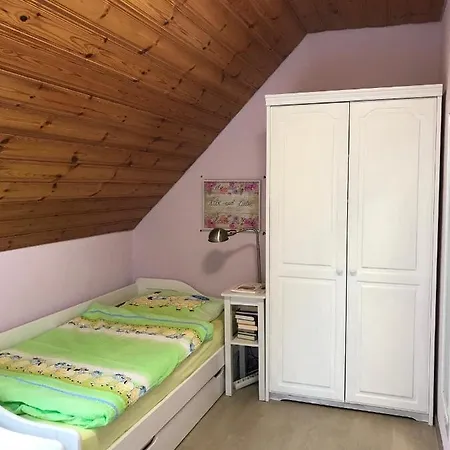 Casa vacanze Bezaubernde Ferien-doppelhaushaelfte Fuer Familien Bis 4 Personen